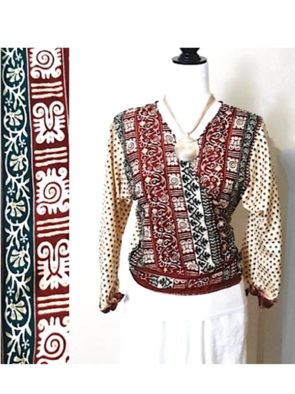 CAT 100% India Silk Kimono Wrap Tie Red Green Beige Geo Print L-Sleeve V-Neck